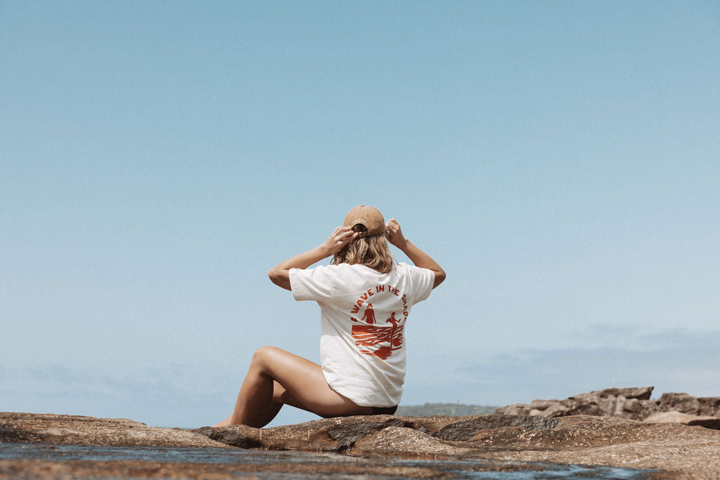 Wave Shade Relaxed Tee - Natural